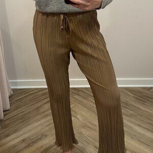 Heartloom Tan Koi Pant NWT